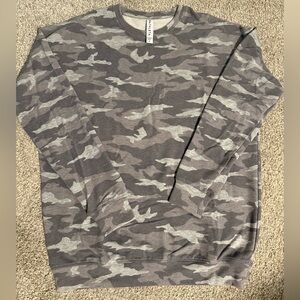 Athleta Gray Camouflage Light Sweatshirt